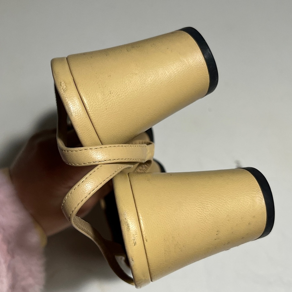 CHANEL Beige and Black Heels - Picture 3 of 12